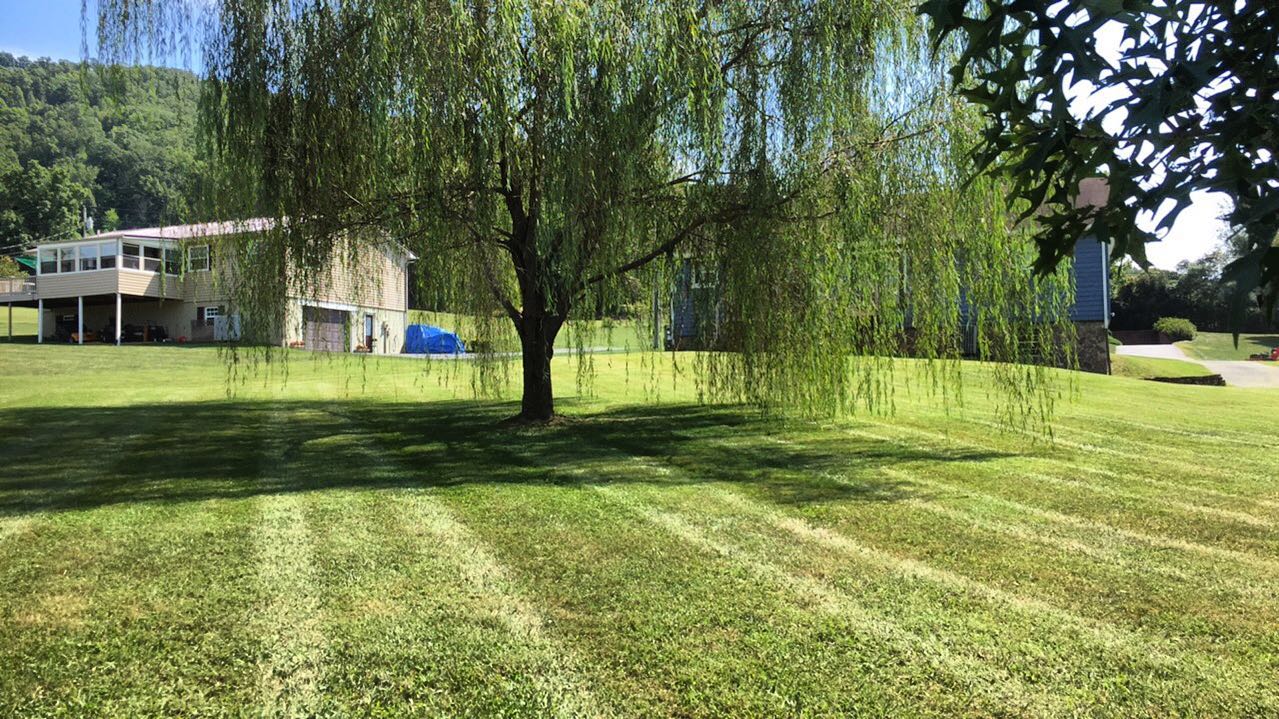 Landscaping for 3R Outdoor in West Knoxville, TN